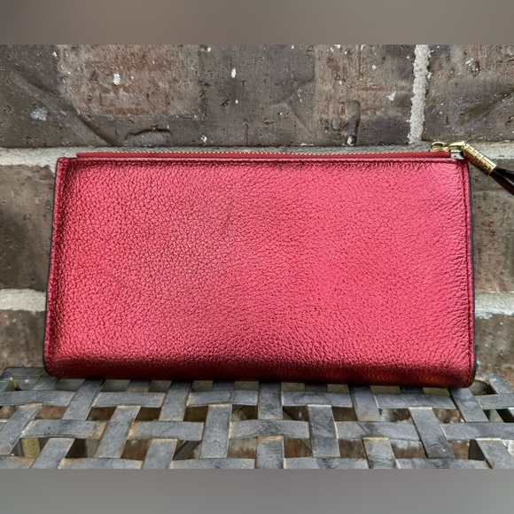 ITSLIFE RFID Blocking Metallic Red Leather Wallet - Picture 13 of 15